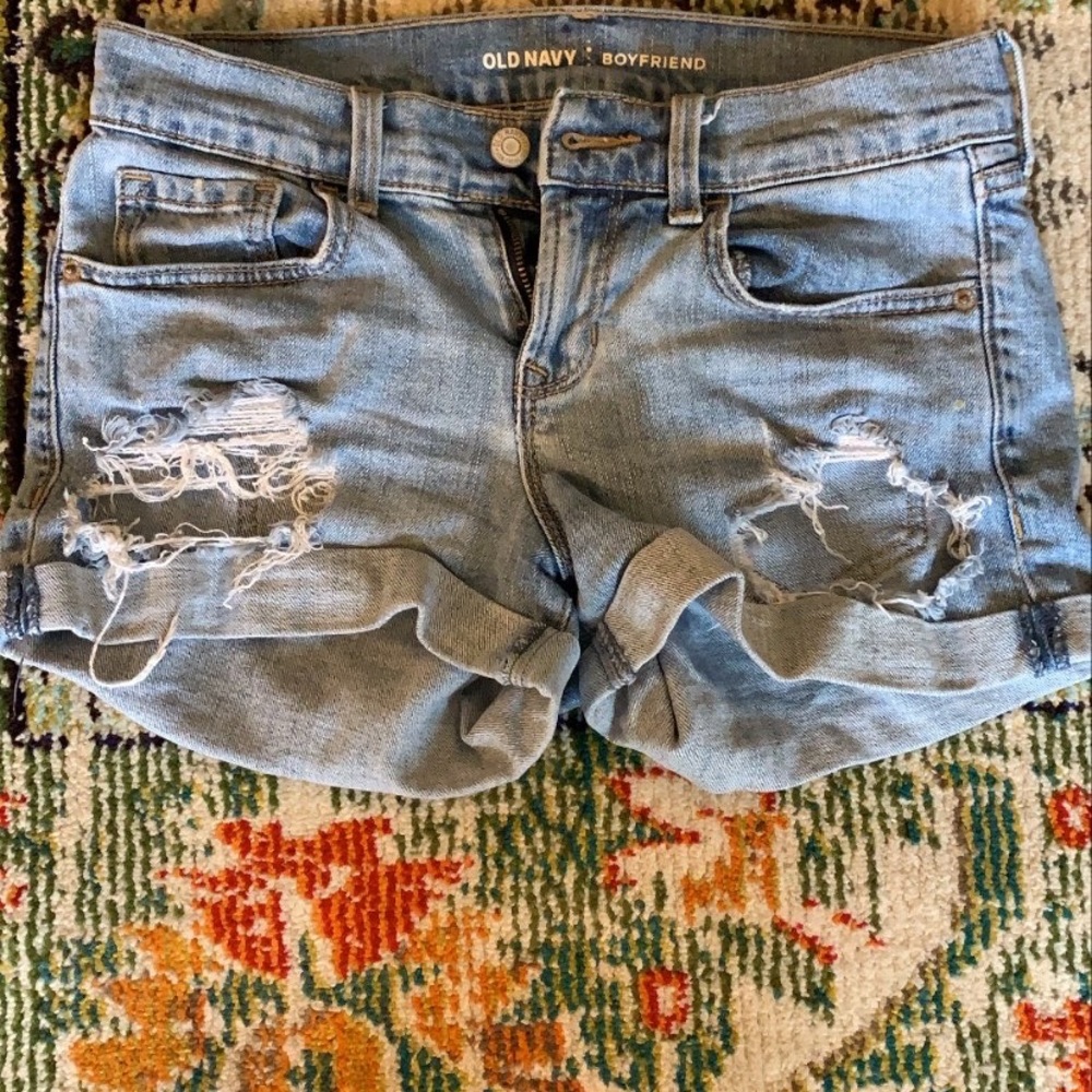 Old navy ripped boyfriend shorts